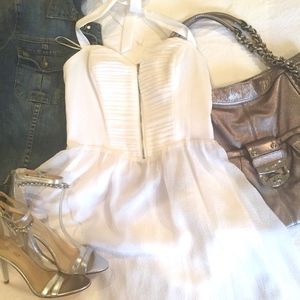 Look in my closet..BUNDLE and SAVE!!!!!